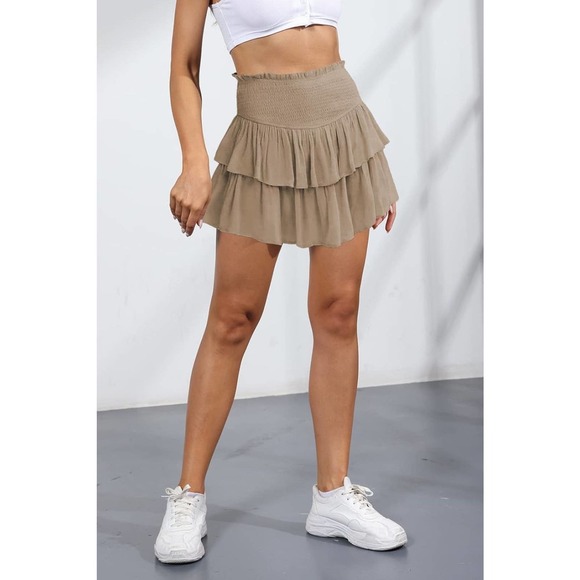 Smocked Ruffled Layered Skort in Black - Picture 4 of 11